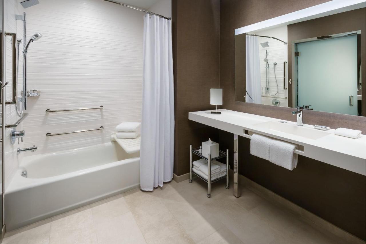 Ac Hotel By Marriott Portland Beaverton Dış mekan fotoğraf
